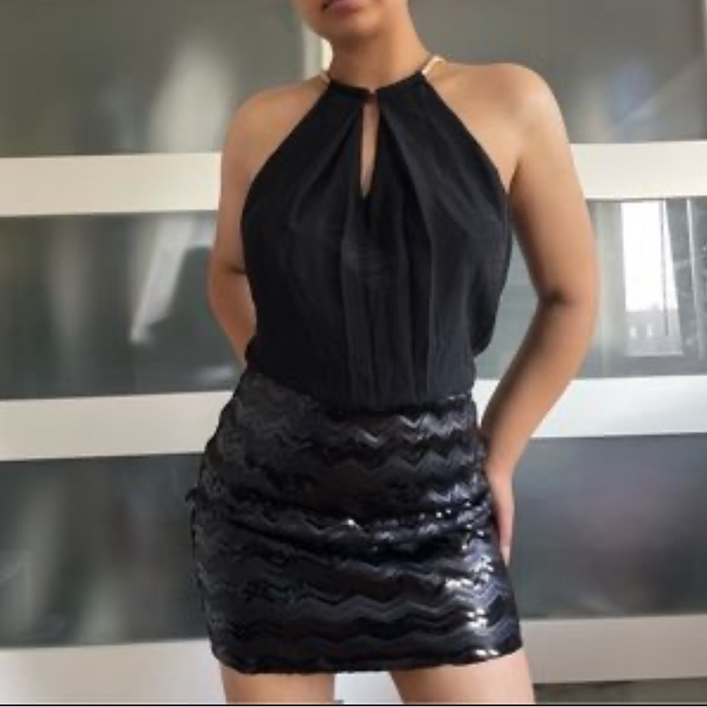 Guess dress size 4
